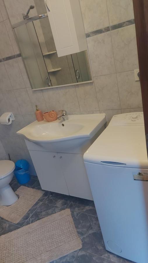 Apartman Sneky วอดิยัน ภายนอก รูปภาพ